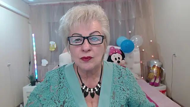 KayleSmoll online show from 17, 9, 2025