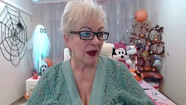 KayleSmoll online show from 31, 10, 2025