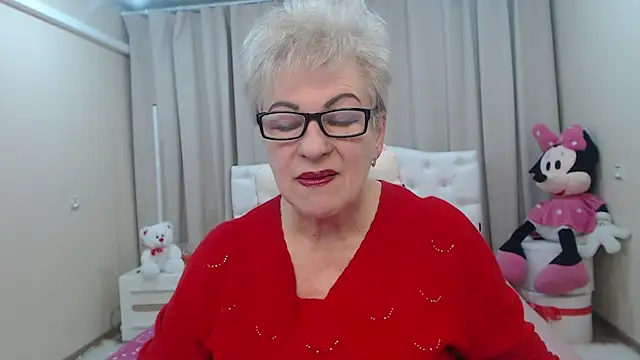 KayleSmoll online show from 24, 2, 2026