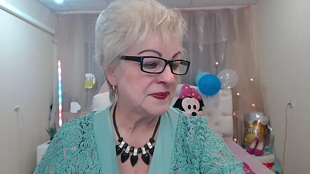 KayleSmoll online show from 19, 9, 2025