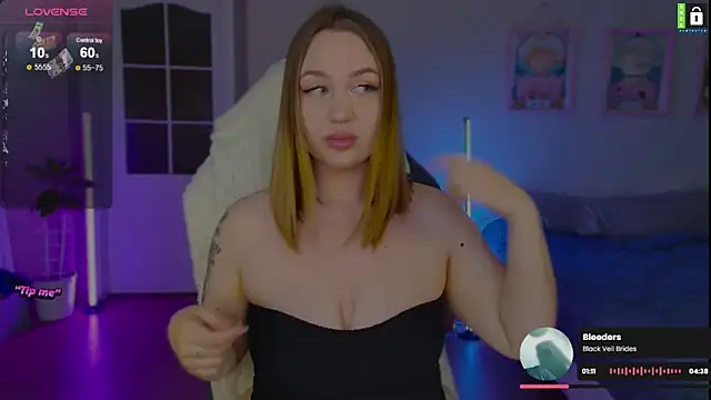 -LinaLove- online show from 28, 5, 2026