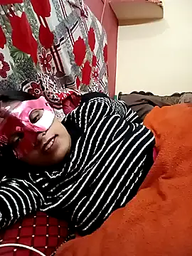 Very-Hot-Couple online show from 17, 1, 2025