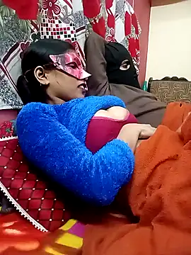 Very-Hot-Couple online show from 19, 1, 2025