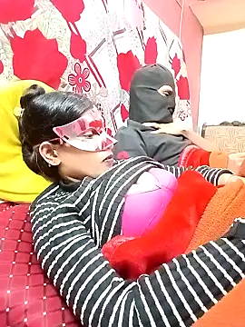 Very-Hot-Couple online show from 22, 1, 2025