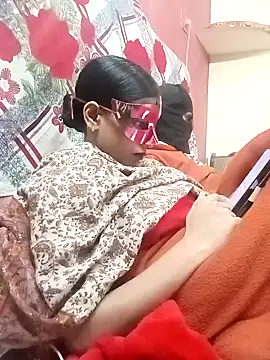 Very-Hot-Couple online show from 20, 1, 2025