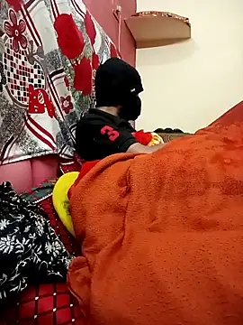 Very-Hot-Couple online show from 30, 1, 2025