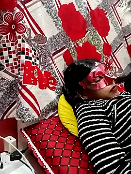 Very-Hot-Couple online show from 22, 1, 2025