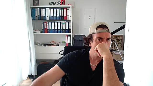 AlexPaeae online show from 11, 5, 2026