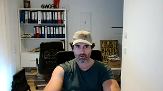 AlexPaeae online show from 9, 11, 2025