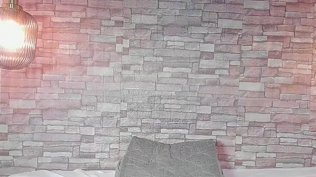 Shamiraa moore online show from 7, 3, 2025