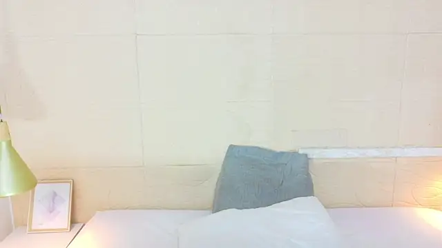 Shamiraa moore online show from 8, 10, 2025