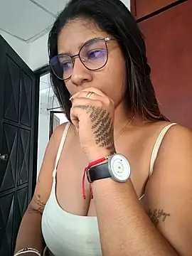 Sofythom1 online show from 24, 5, 2026