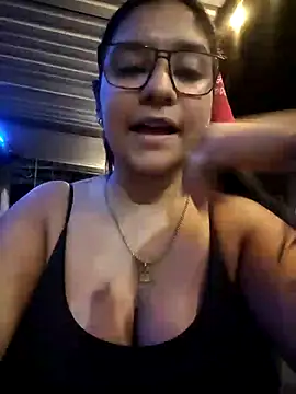 Sofythom1 online show from 5, 2, 2025