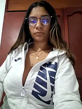 Snapshot of Sofythom1 chatting on 13, 3, 2026 Sofythom1 online show from 13, 3, 2026