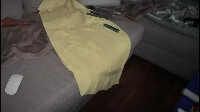 Snapshot of swissMen_DE chatting on 19, 2, 2025 swissMen DE online show from 19, 2, 2025