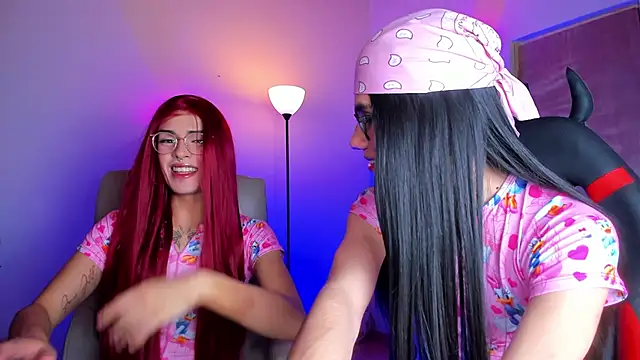 Kaarla    online show from 1, 2, 2025