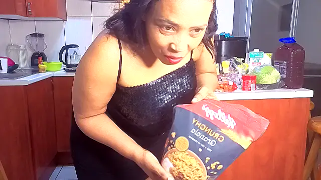 GiantBootyMilf online show from 7, 10, 2025