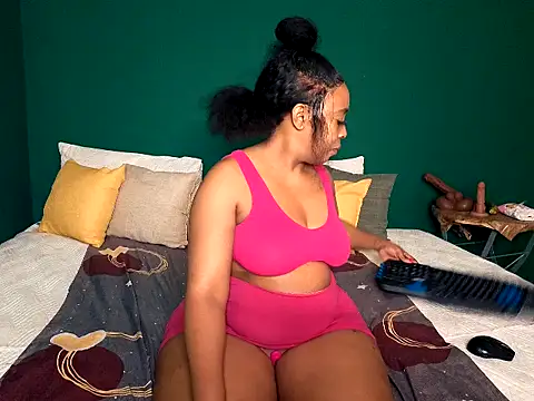 GiantBootyMilf online show from 10, 3, 2025