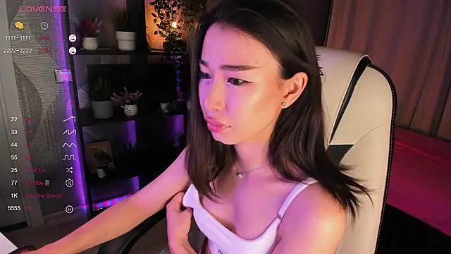 sensualily online show from 30, 9, 2025