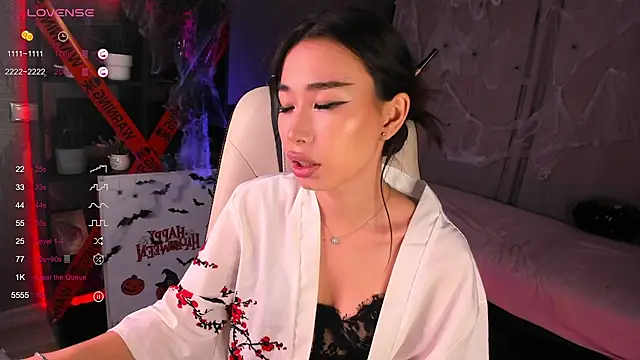 sensualily online show from 29, 10, 2025