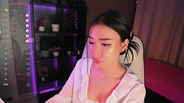 sensualily online show from 13, 9, 2025