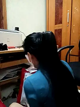 YunLem online show from 11, 11, 2025