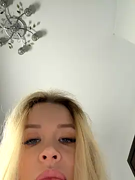 -RIVIERA- online show from 4, 12, 2025