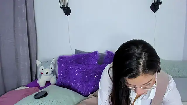 CherryBlossomm  online show from 26, 2, 2025