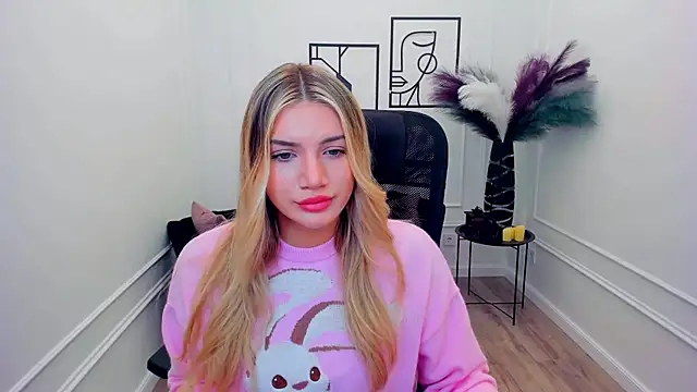 SelenaeMoore online show from 29, 11, 2025