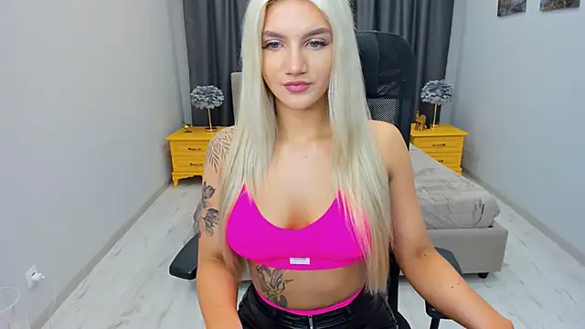 SelenaeMoore online show from 19, 3, 2025