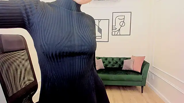 SelenaeMoore online show from 6, 11, 2025