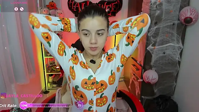 Layla castilloo online show from 13, 10, 2025