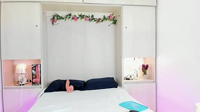 KendallRosse1 online show from 27, 11, 2025