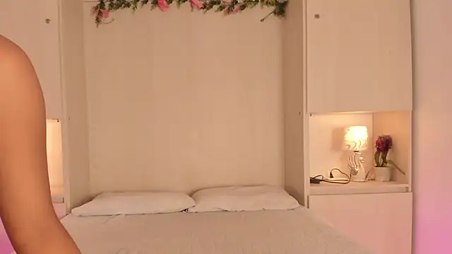 KendallRosse1 online show from 24, 5, 2026