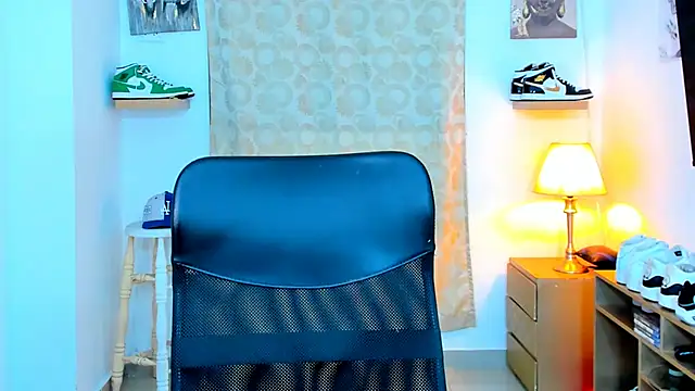 Hazzan Velez online show from 14, 12, 2024