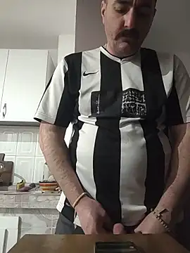 Maryo0001 online show from 11, 2, 2026