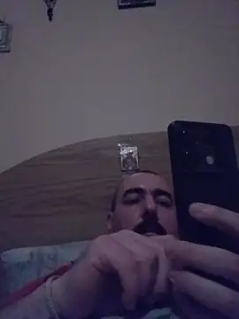 Maryo0001 online show from 15, 11, 2025