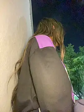 NAUGHTY LITTLE 18 online show from 23, 1, 2025