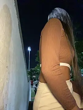 NAUGHTY LITTLE 18 online show from 16, 1, 2025