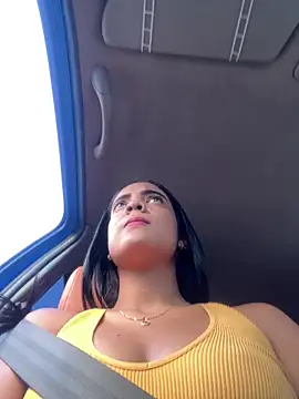 NAUGHTY LITTLE 18 online show from 19, 9, 2025