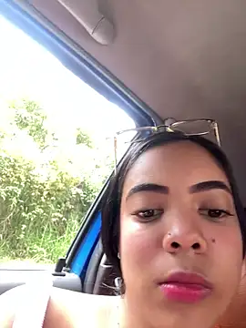 NAUGHTY LITTLE 18 online show from 21, 2, 2026