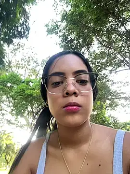 NAUGHTY LITTLE 18 online show from 16, 3, 2026