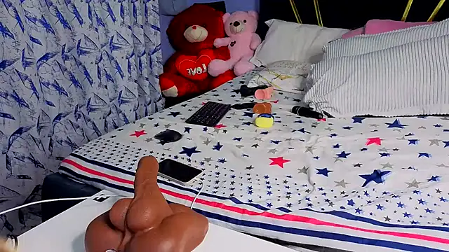 Cherriikenzie online show from 16, 3, 2026