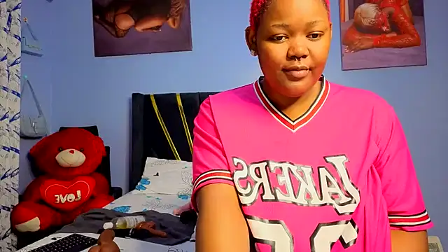 Cherriikenzie online show from 25, 3, 2026