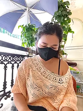 lyna bl online show from 17, 10, 2025