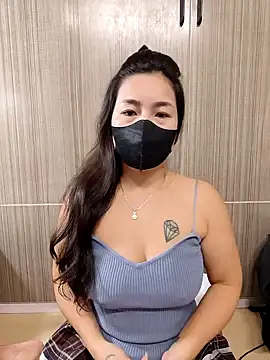 lyna bl online show from 26, 9, 2025