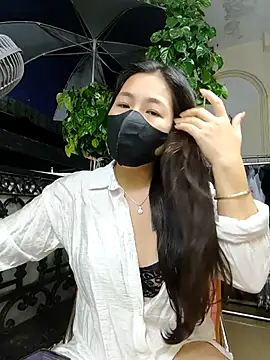 lyna bl online show from 17, 10, 2025