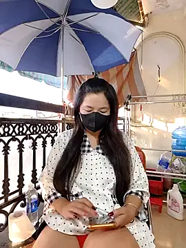 lyna bl online show from 29, 11, 2025