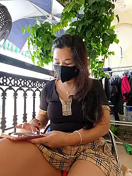 lyna bl online show from 14, 11, 2025