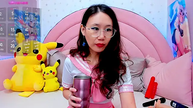 Nao  Chan  online show from 10, 3, 2025